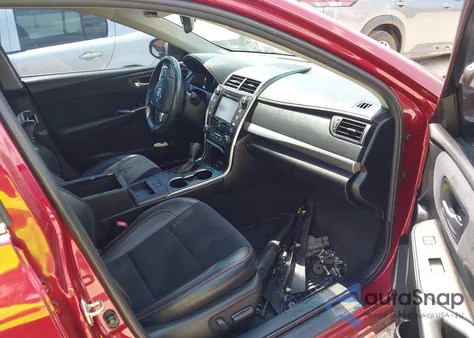 2016 Toyota Camry Xse z USA, uszkodzony, nr VIN 4T1BF1FK5GU613879